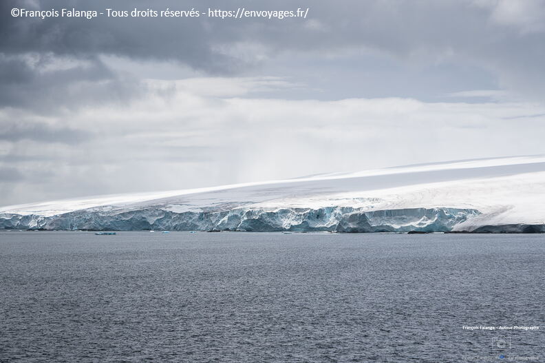 Fsai221229_Antartique-Baie-Espoire_67.jpg