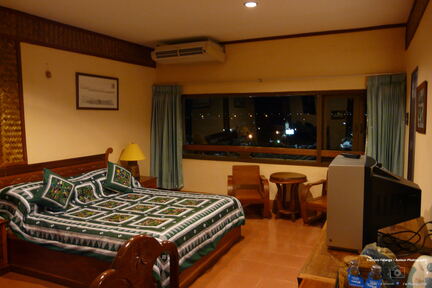 Fsai080711 Laos-Hotel Pakse 06