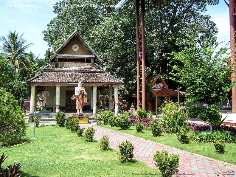 Fsai060712_Malaisie-Kota_Bharu-Bouddha_couche_12.jpg