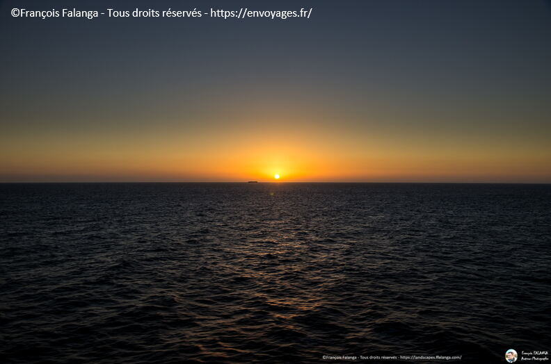 Fsai171214_11-MerRouge.jpg