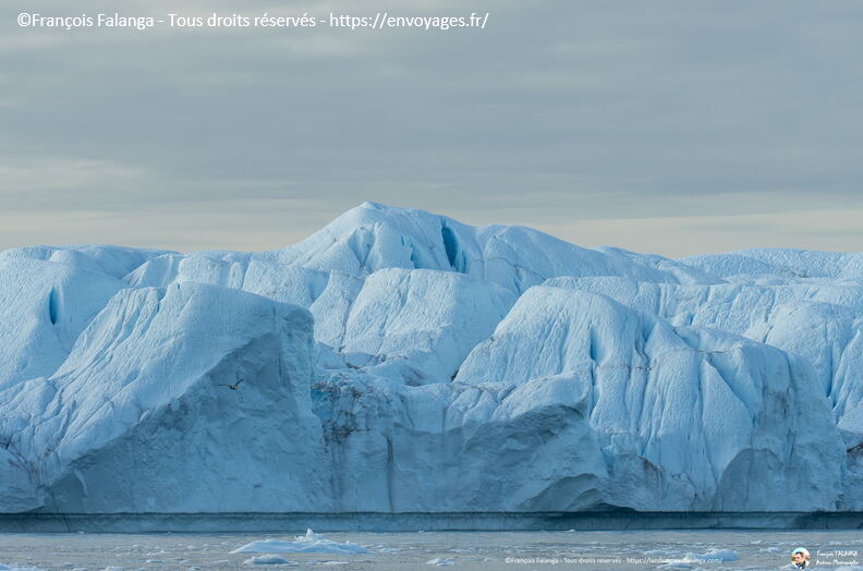 Fsai190820_111-IllulisatIcebergs.jpg