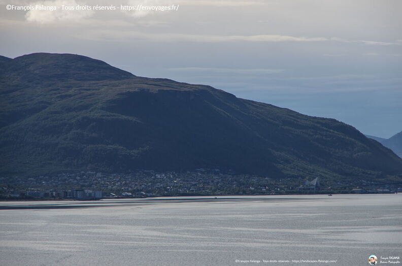 Fsai190905_81-Norvege-Honningsvag-Tromso.jpg