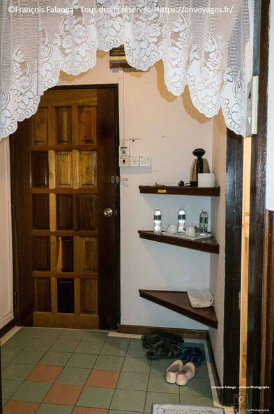 FSAI230930_Borneo_Sepilok_Resort_45.jpg