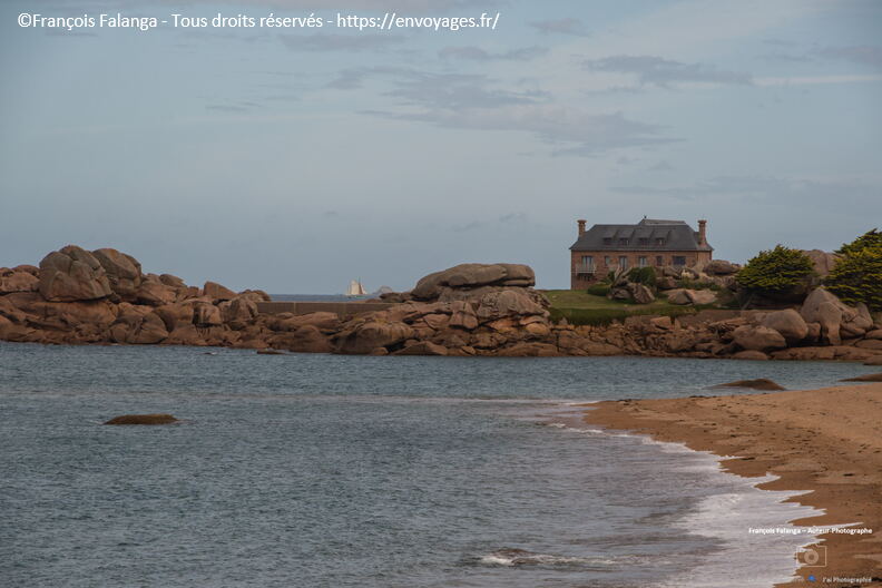Fsai211001_094_Bretagne_Tregastel.JPG