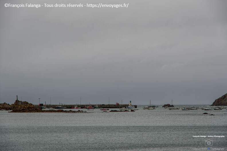 Fsai211002_069_Bretagne_Plougasnou.JPG